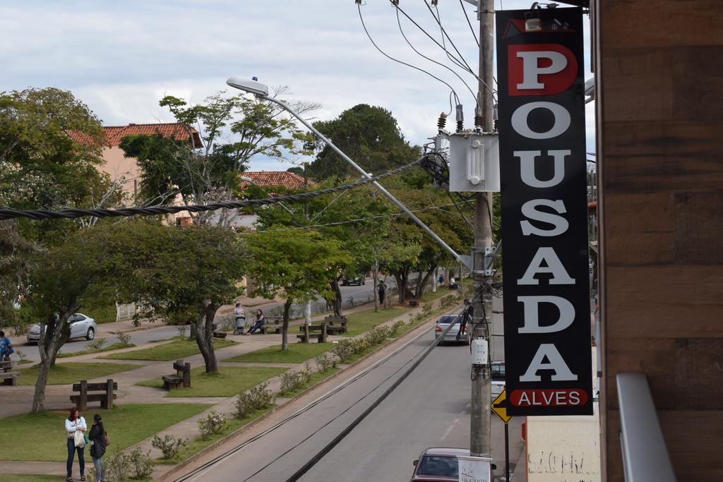 Pousada Alves Sao Bras do Suacui Екстер'єр фото